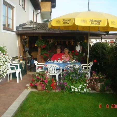 Lägenhet Gaestehaus Neumayer