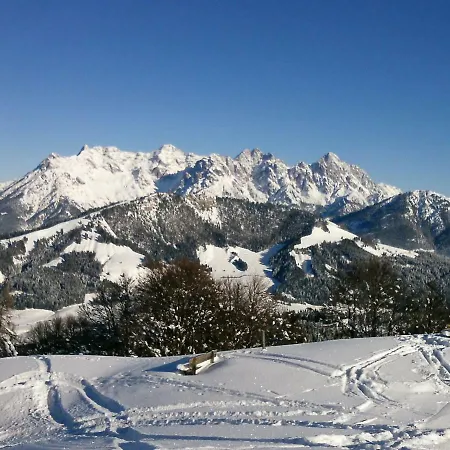 アパート Gaestehaus Neumayer *