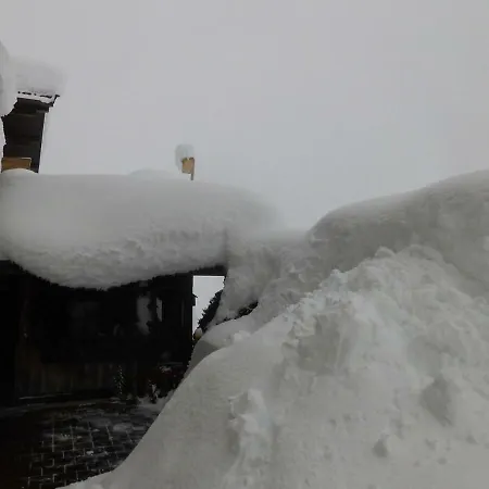 Gaestehaus Neumayer *